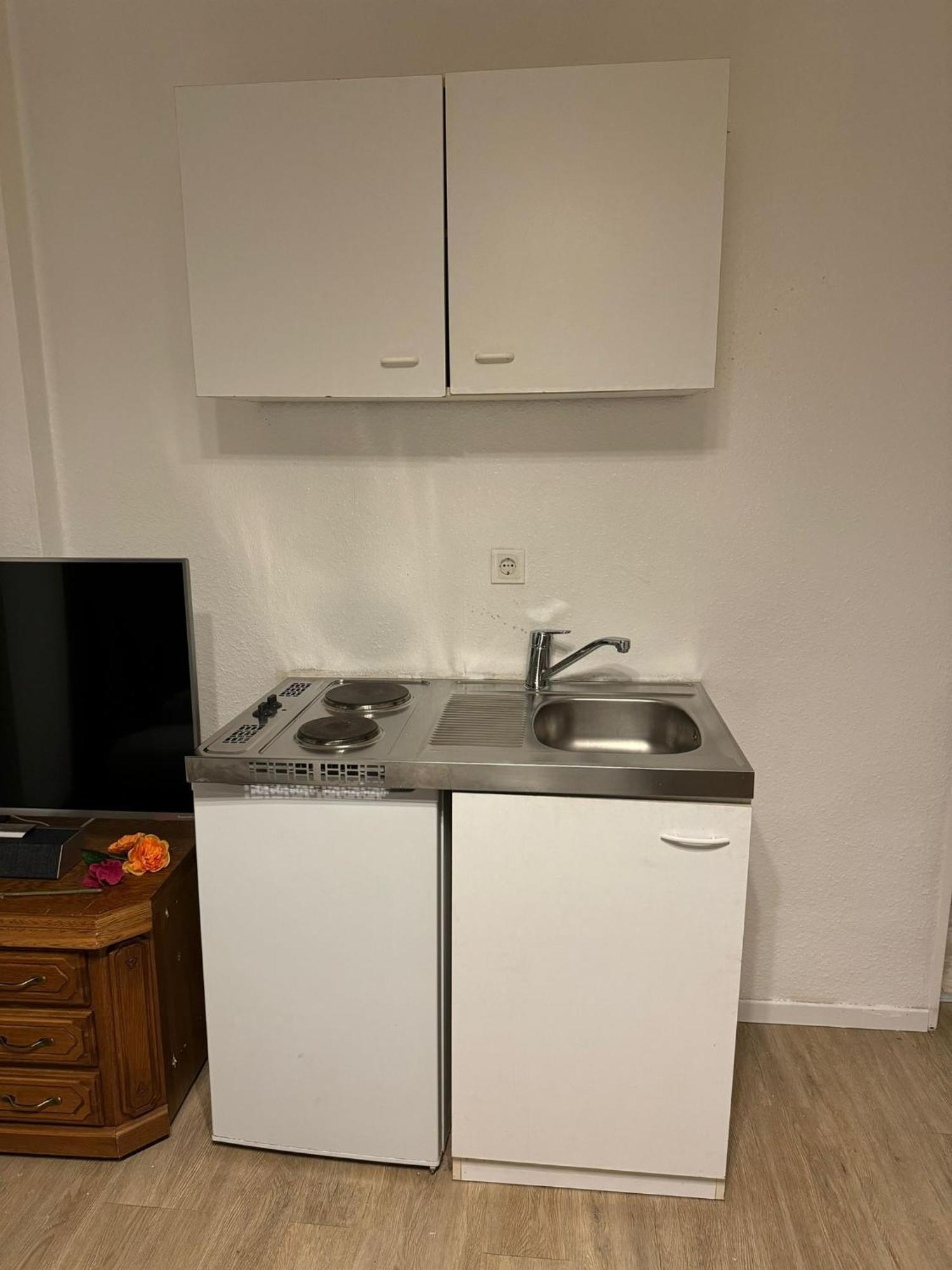 Moebliertes Zimmer Mit Tv, Internet & Kompletter Ausstattung In Bonn-Mehlem Экстерьер фото