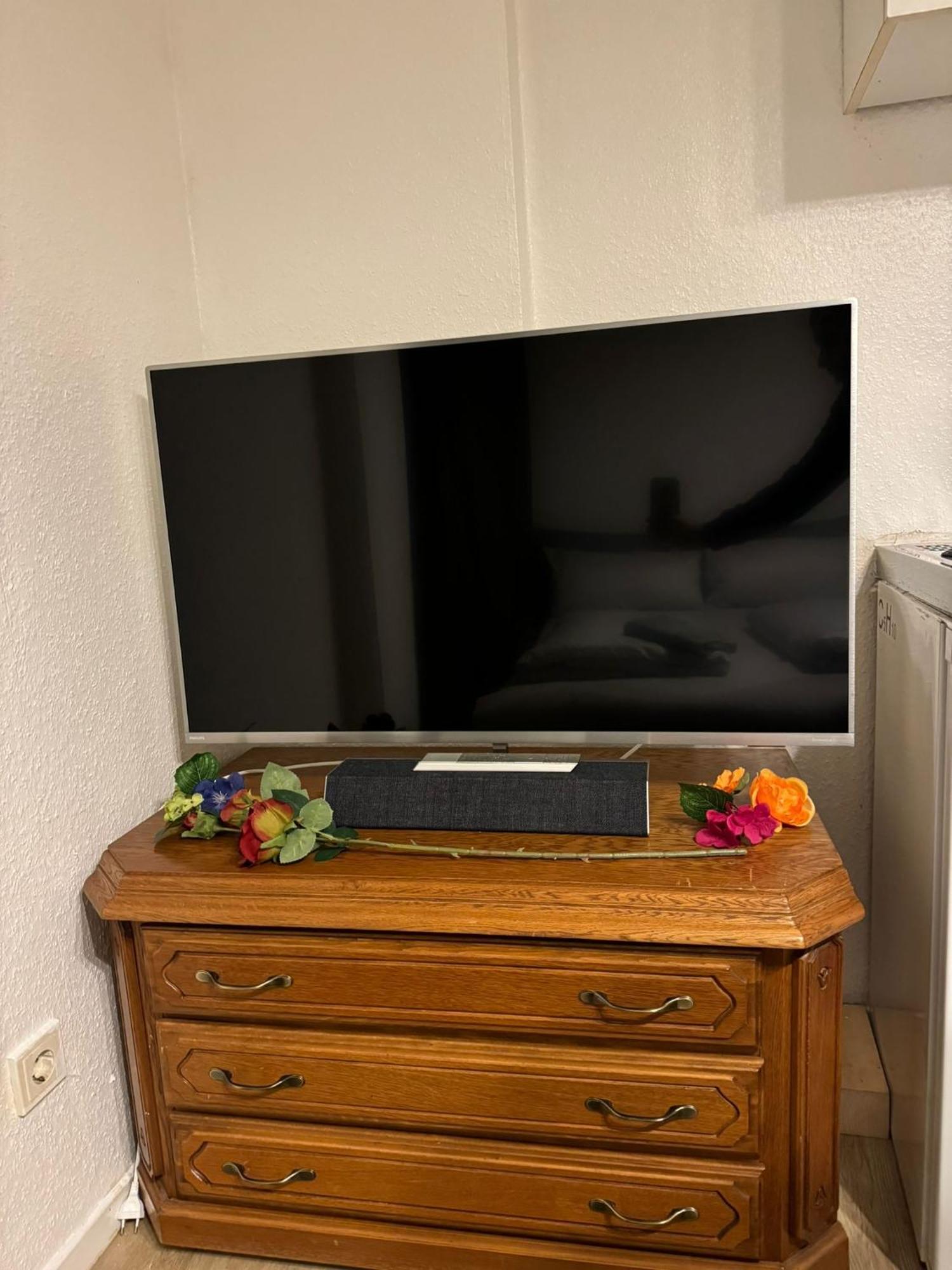 Moebliertes Zimmer Mit Tv, Internet & Kompletter Ausstattung In Bonn-Mehlem Экстерьер фото
